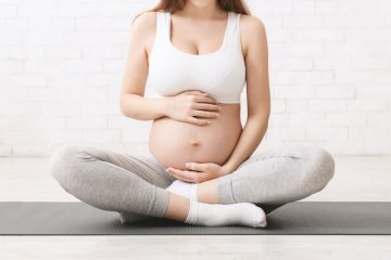 mujer-embarazada-yoga